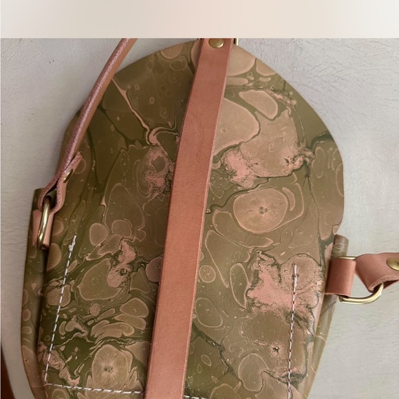 Glad & Young handmade leather crossbody - Picture 4 of 6